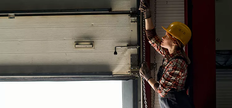 Addressing Common Garage Door Stoppage Issues in Rock Island, IL