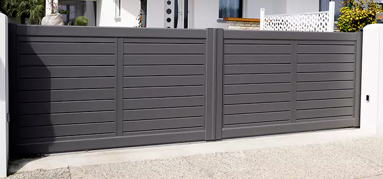 Automatic Gate Fence Rock Island